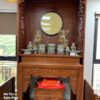 bàn thờ gỗ hương đá được dùng cho không gian thờ tạo nên sự sang trọng và đẳng cấp trong không gian